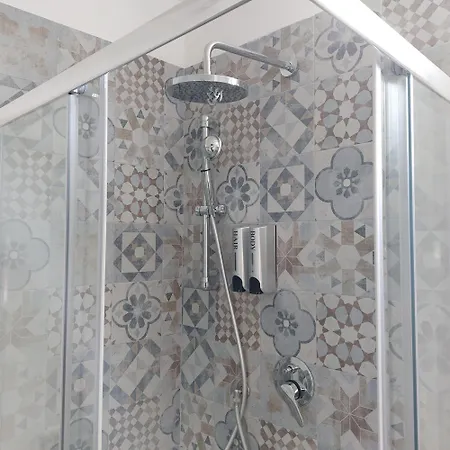 Levante Apartment